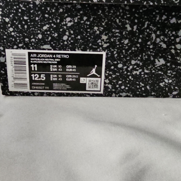 Brand new in box jordan 4s size 11 - Picture 4 of 5